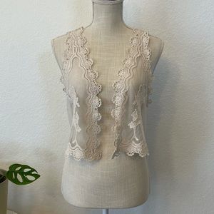 Crocheted cream vest Pinky brand size Small